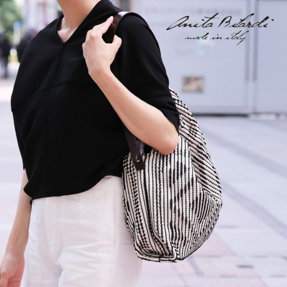 Anita Bilardi Designer diamond macrame bag